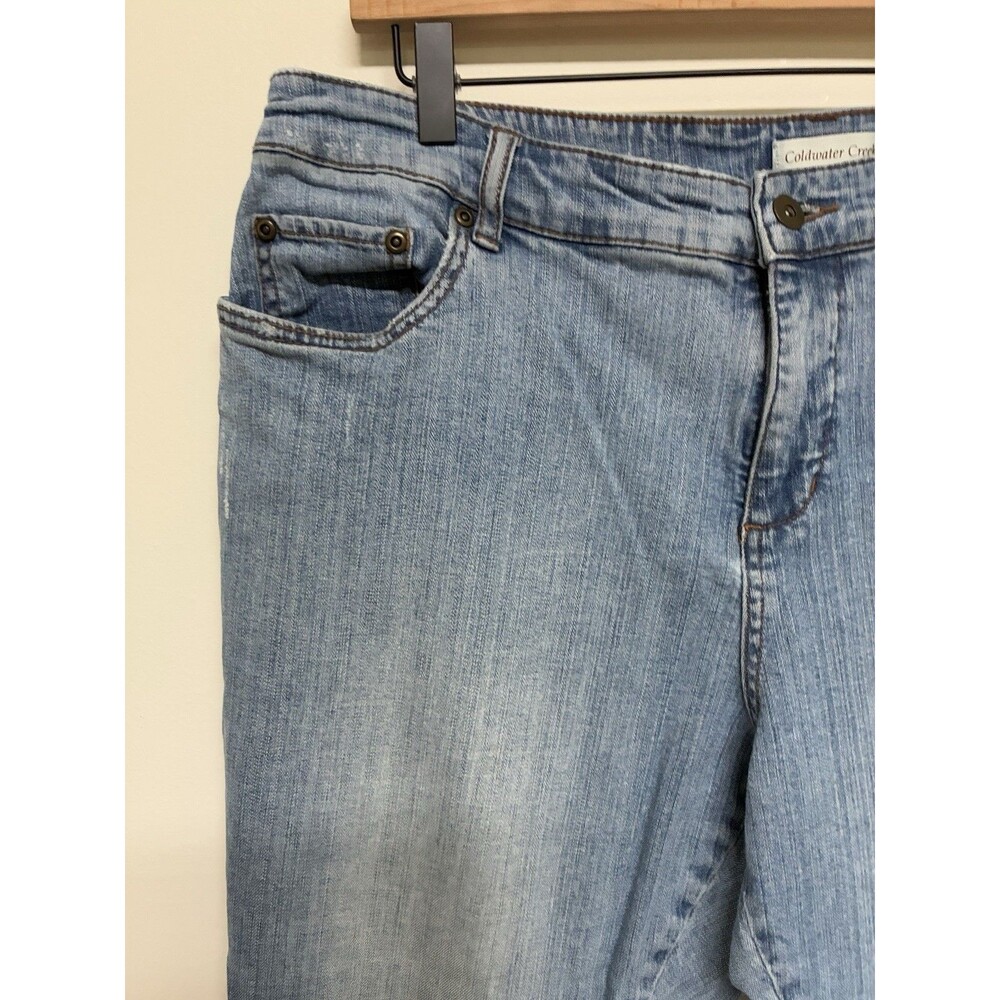 Coldwater Creek Women’s 18 Floral Embroidered Capris Medium Wash - Picture 3 of 8